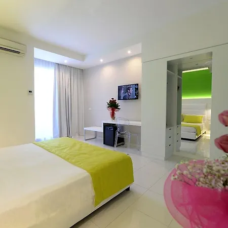 Giulivo & Village Hotel