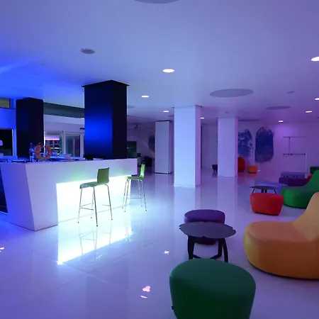 Giulivo & Village 4*