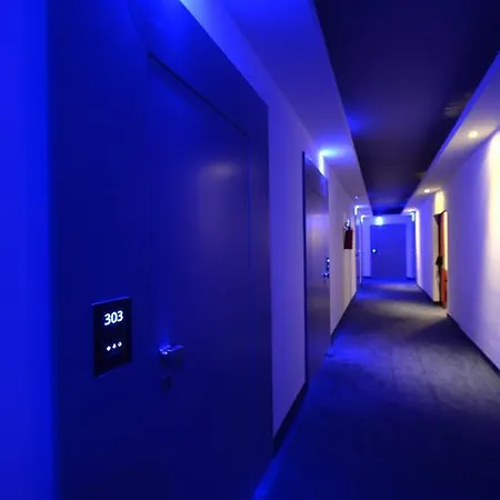 Giulivo & Village Hotel 4*