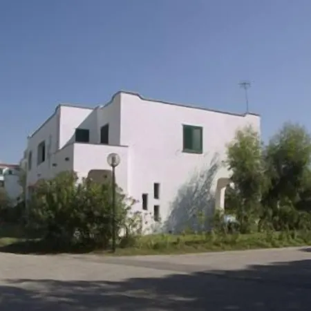 Giulivo & Village Hotel 4*