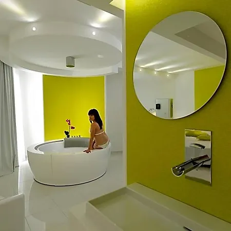 Giulivo & Village Hotel