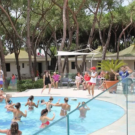 Giulivo & Village 4* Baia Domizia